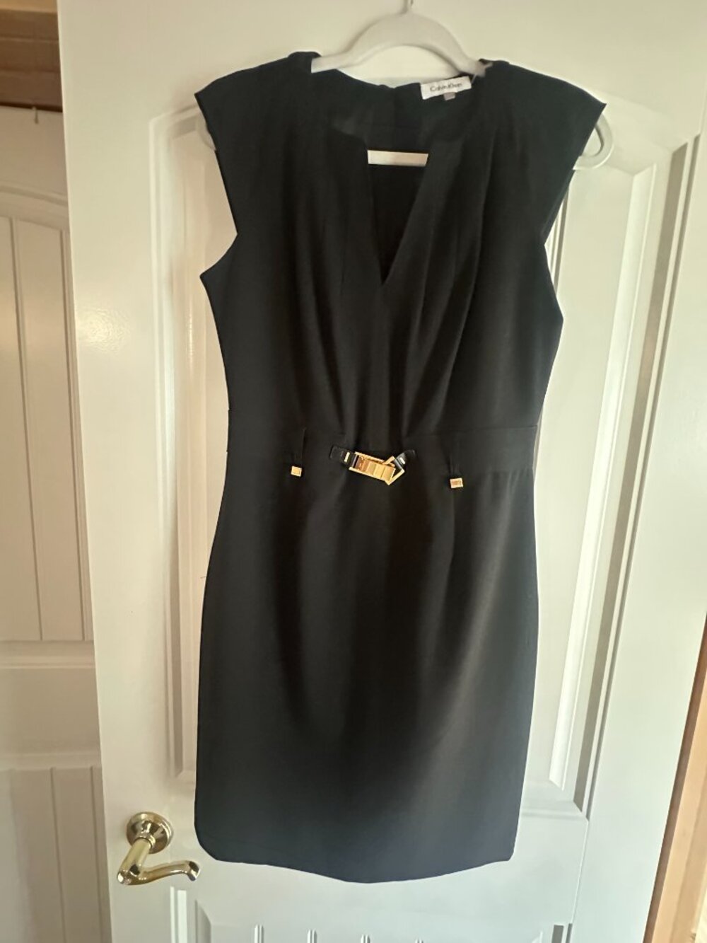 Calvin Klein Black Cap Sleeve Sheath Dress with Gold Buckle Accent Size 8